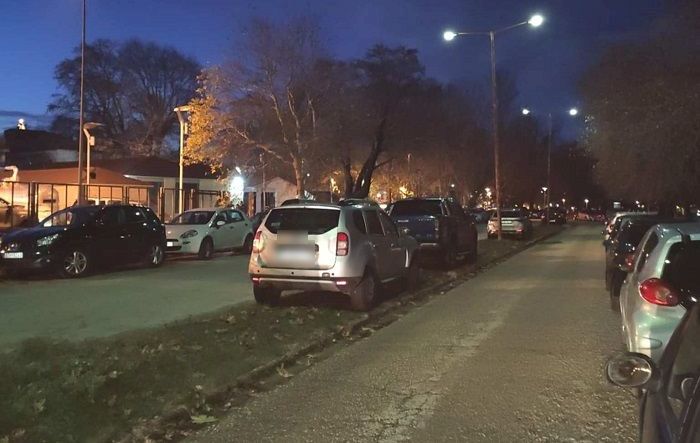 nisida parking censored