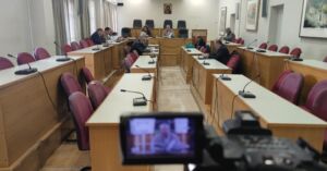 perifereiaki epitropi 1 1