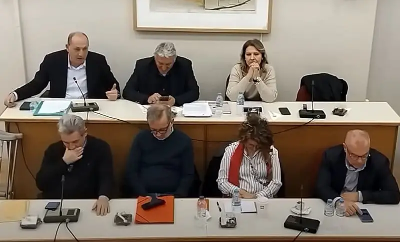 perifereiako zoumpas