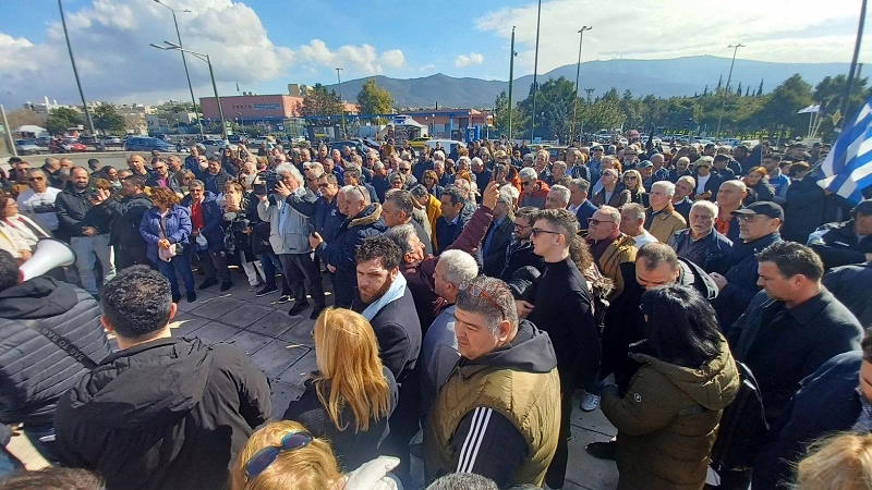 Μαζική κινητοποίηση στο Πεντάγωνο για τους Φιλιάτες, απουσίαζε ο Υπουργός Άμυνας! 3 pentagono filiates3