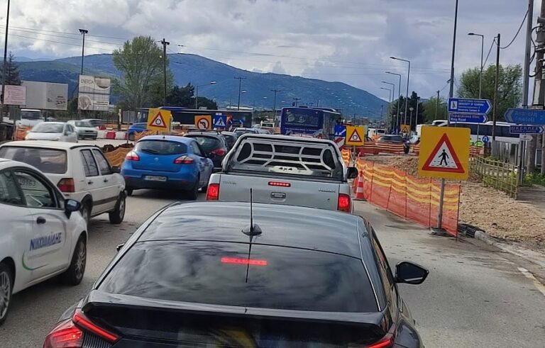 komvos panipeirotiko