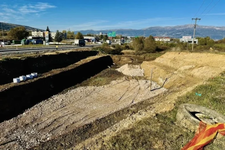 antiplimiriko pedini