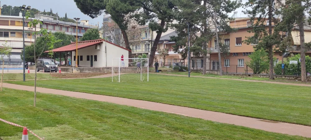 Το πράσινο «σώζει» την Ακαδημία από την βιοκλιματική ανάπλαση! 2 prasino akadimia