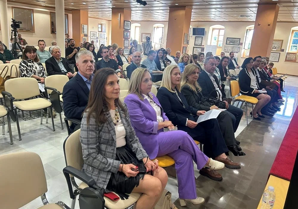 Συγκινητική εκδήλωση για την ιστορική Καπλάνειο Σχολή Ιωαννίνων 2 kaplaneios