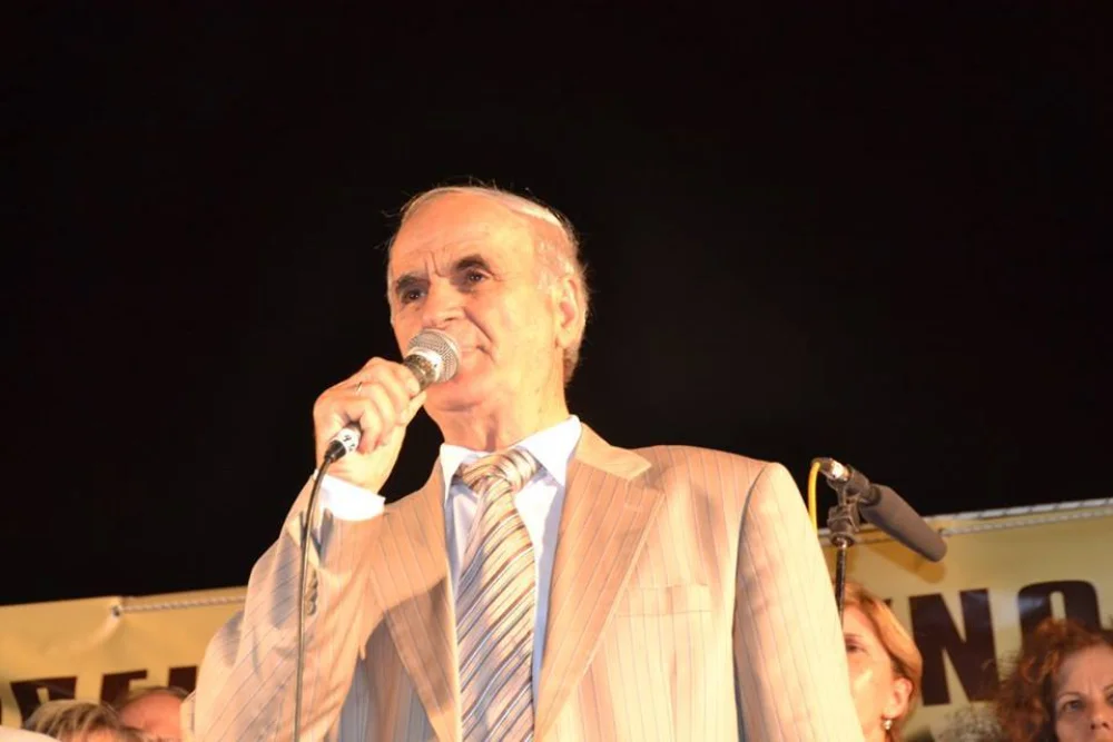 savas siatras