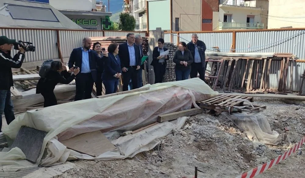 Έτοιμο ως τον Νοέμβριο το Τζαμί Καλούτσιανης.. Αυτοψία από την Υπουργό Πολιτισμού 3 tzami mendoni