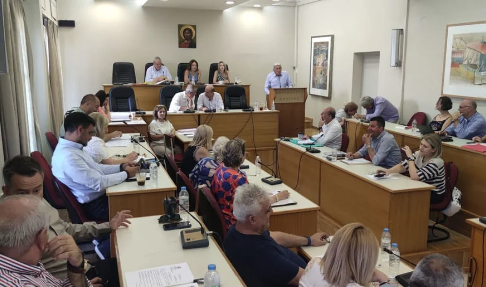 perifereiako simvoulio ()