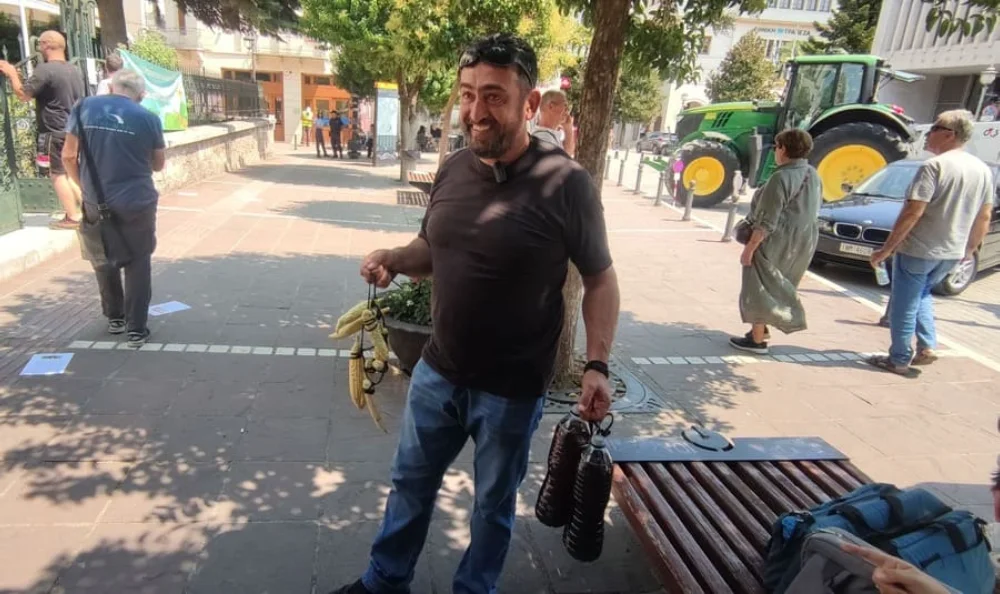 «Μαύρα νερά» και ξερά χωράφια στη Λαψίστα.. Η αργή καταστροφή του αγροτικού κόσμου 2 agrotes dimarxeio