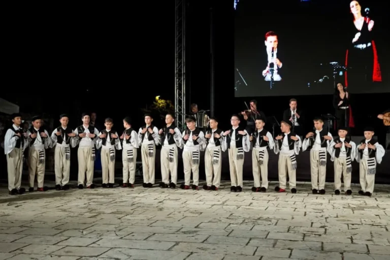 ktismata mousiko xorio