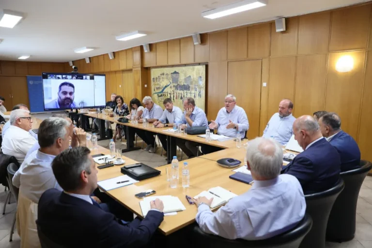 tsiaras perifereiarxes