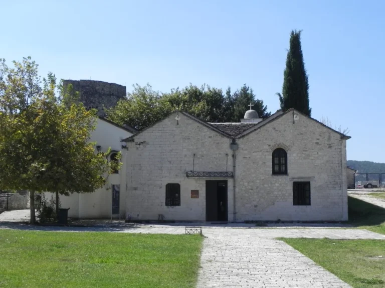 agioi anargiroi kastro