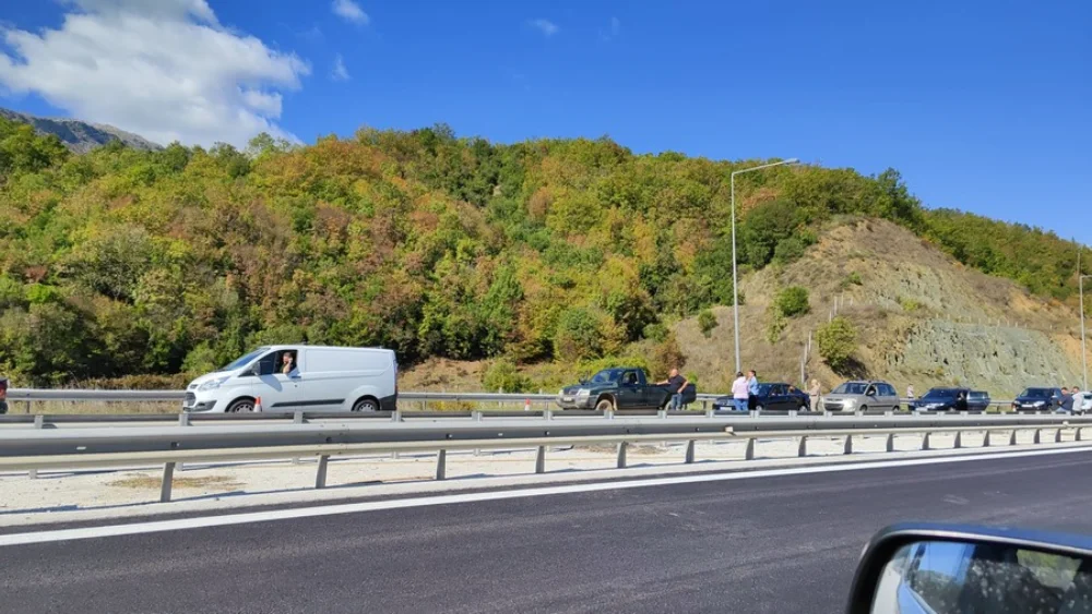Σήραγγα Δρίσκου: Ουρές στην Εγνατία από μία απλή βλάβη οχήματος 1 egnatia drskos