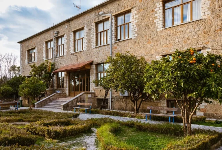 kentro pronoias filiates