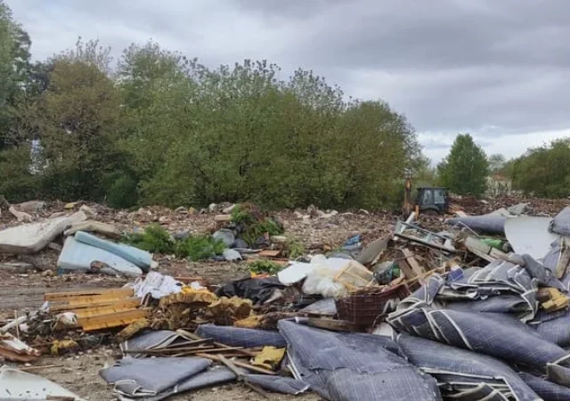 σκοθπιδια παραποταμιο