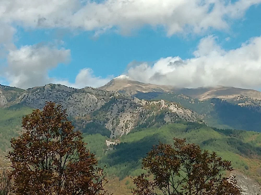Άσπρισε η κορυφή του Σμόλικα! 1 smolikas