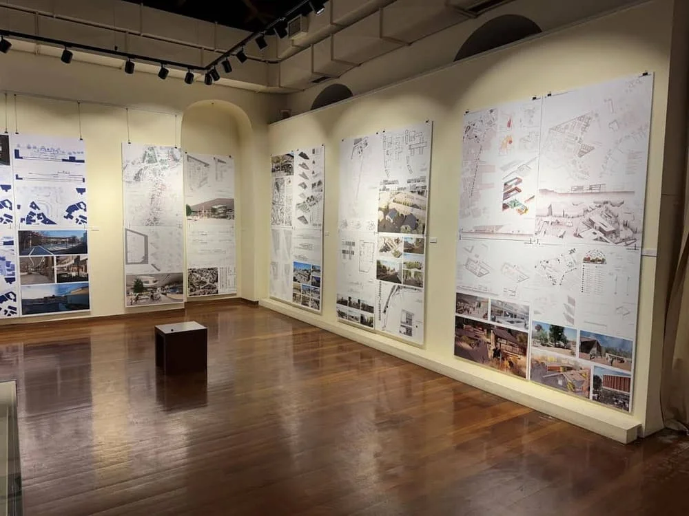 Έκθεση αρχιτεκτονικών προτάσεων για τη Δημοτική Αγορά Αγίας Μαρίνας στη Δημοτική Πινακοθήκη 1 ektesi