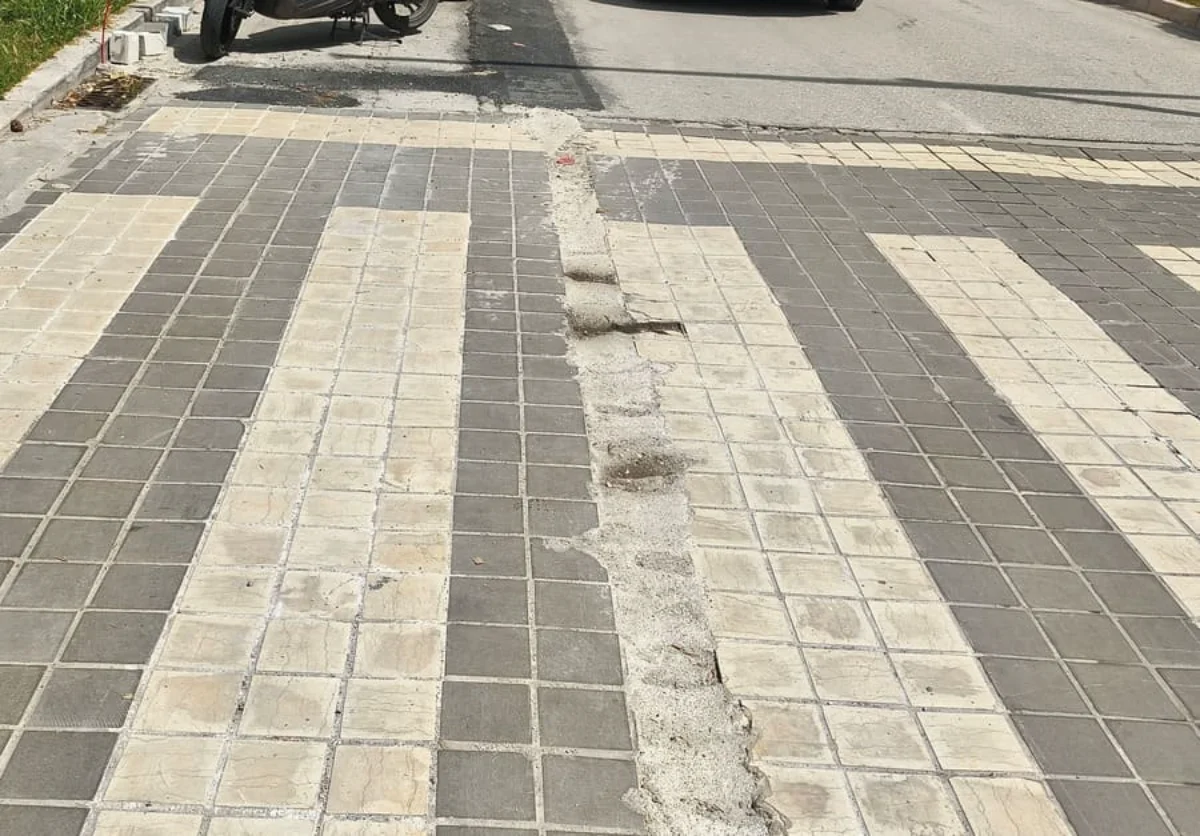 Δωδώνης: Εκατό μέτρα γιαννιώτικου παραλόγου στο κέντρο της πόλης.. ΦΩΤΟ 1 diavasi