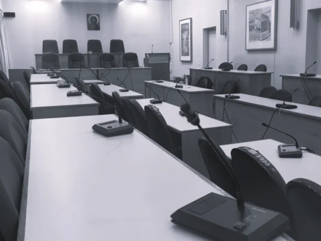 perifereiako aspromauri