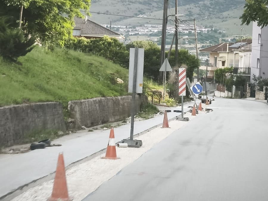 Iωάννινα ώρα μηδέν… Πόλη-παγίδα με «υπογραφή» εργολάβων – Κραυγή αγωνίας για την κατάσταση στους δρόμους 3 kolonakia erga