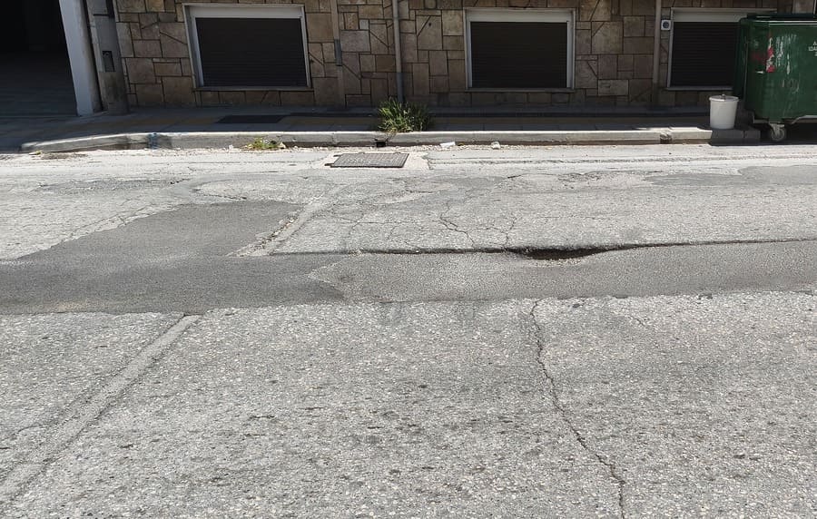 Iωάννινα ώρα μηδέν… Πόλη-παγίδα με «υπογραφή» εργολάβων – Κραυγή αγωνίας για την κατάσταση στους δρόμους 2 spirou lamprou