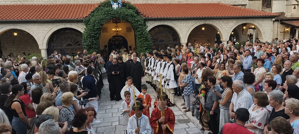 Ιωάννινα: Χιλιάδες πιστοί στην Αγία Μαρίνα – Η ιστορική συνοικία γιόρτασε την προστάτιδά της 1 agia marina
