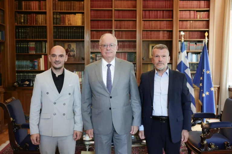 foukas proedros dimokratias