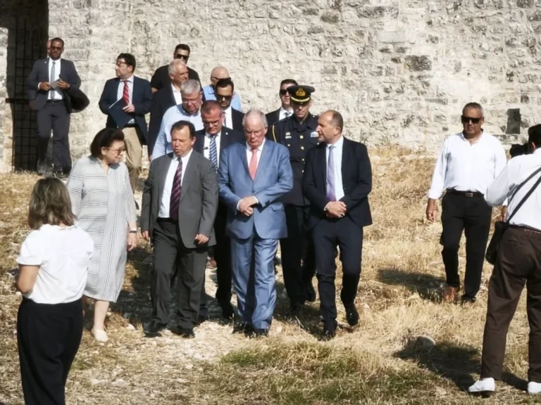kiafa kastro teleti