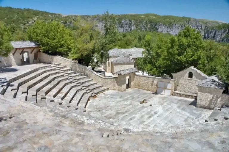 monodentri teatro