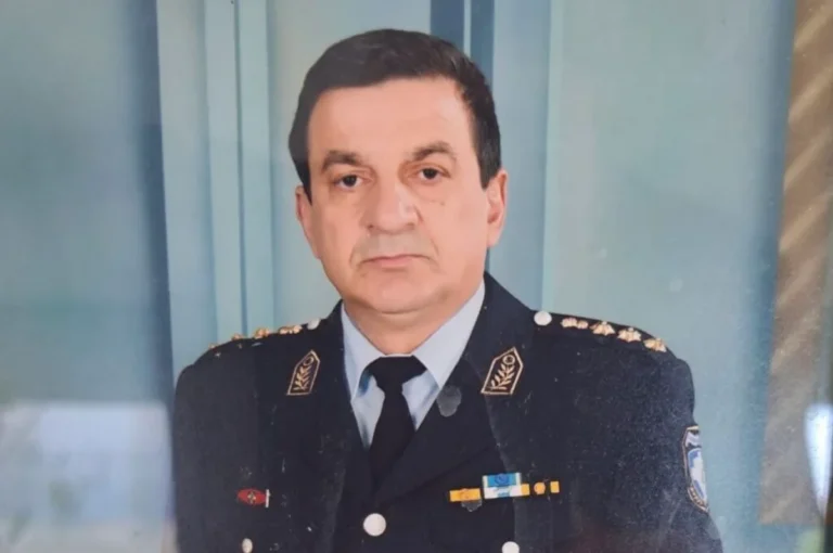petsinos xristos
