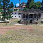vivliotiki kastro