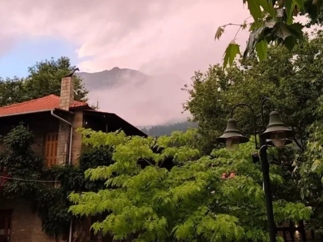 vourgareli xeimonas