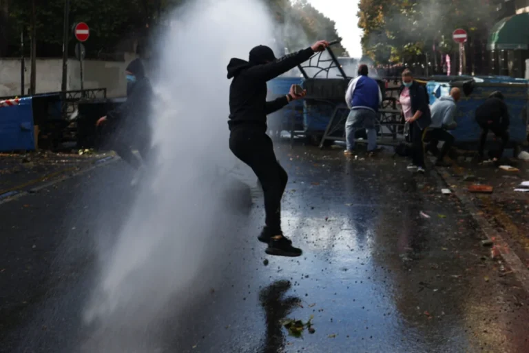 epeisodia tirana