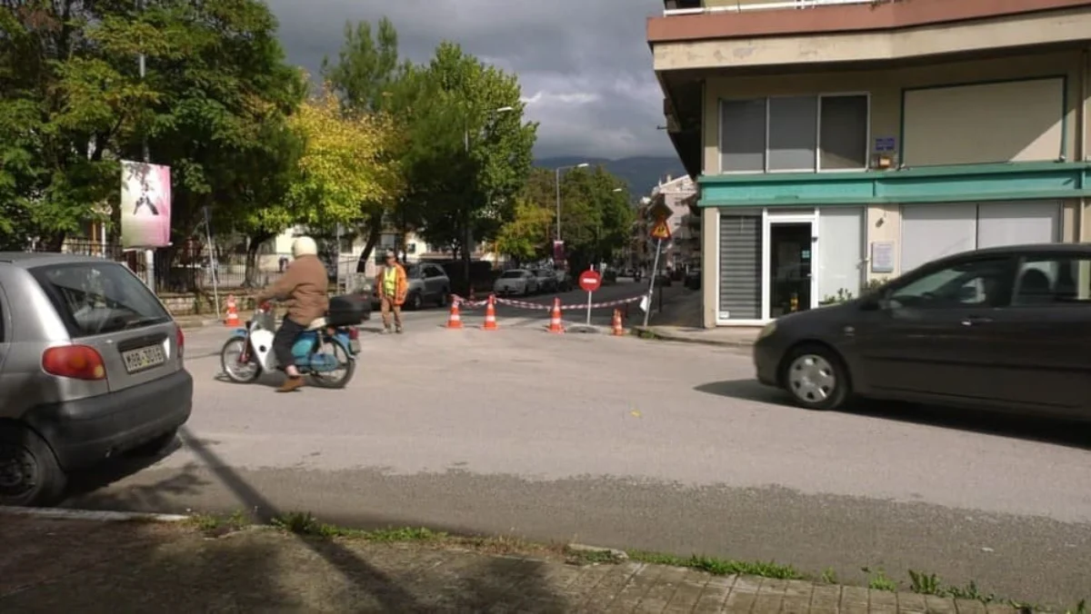 Έμφραγμα στους δρόμους των Ιωαννίνων- «Μαρτύρησαν» οι οδηγοί το μεσημέρι 1 plateia omirou