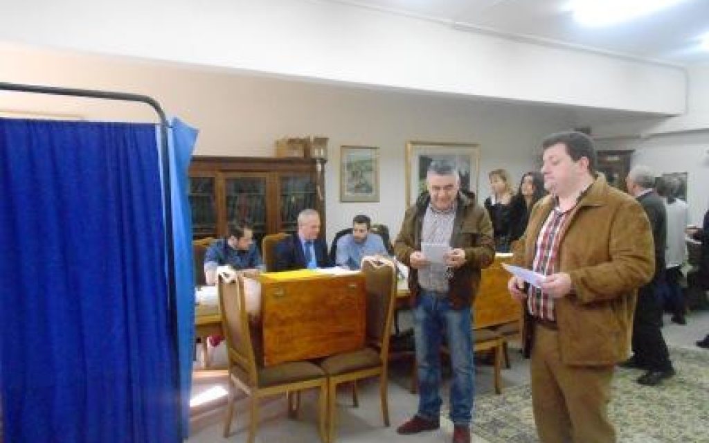 DIKHGOROI 23