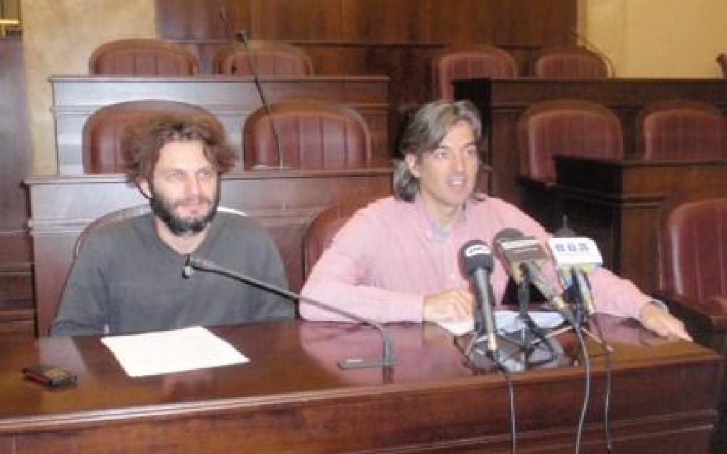 GKOLAS DENTRO
