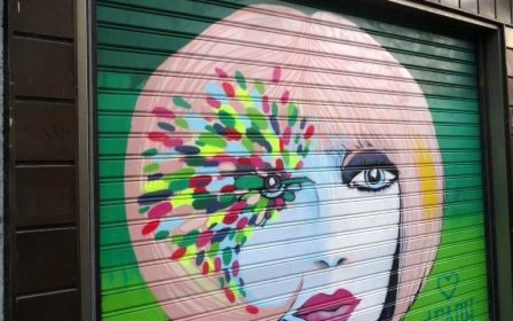 GRAFITI1