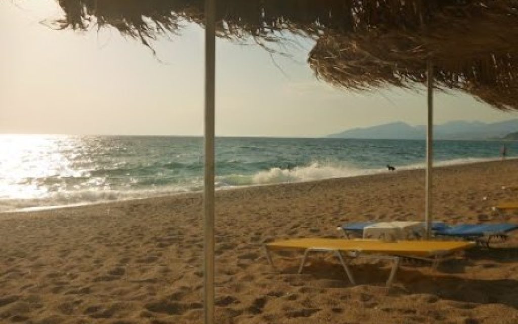 PARALIA MONOLITHIOY