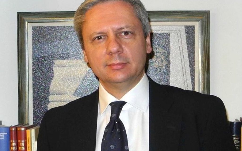 SKAPINAKHS P