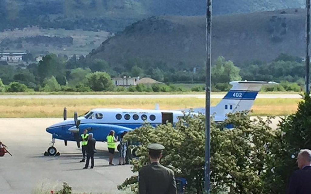 aeroplano kamenou