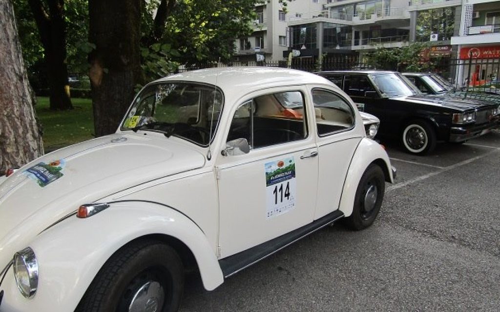 aftokinita rali10