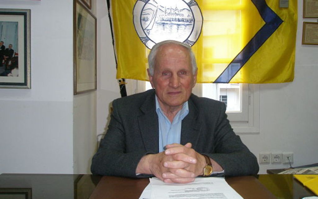 aleksiou xr