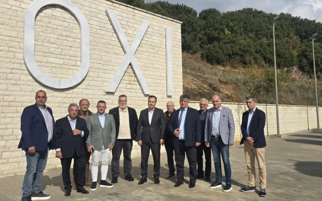aplaki papastergiou