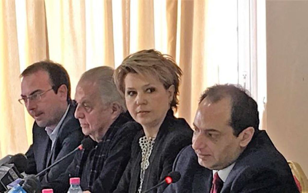 arta ipourgoi