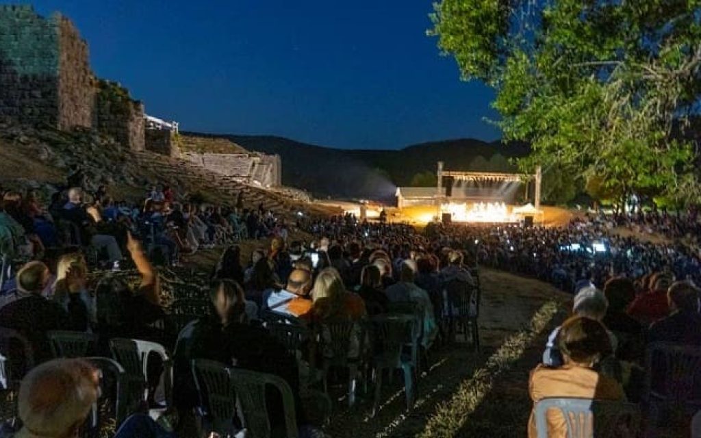 arxaio stadio