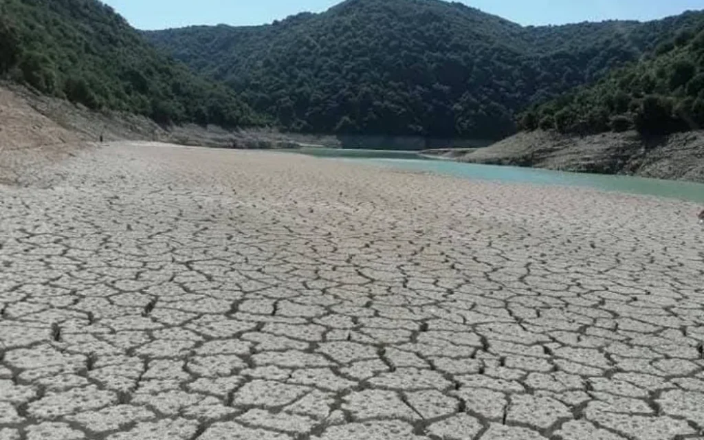axeloos ksirasia