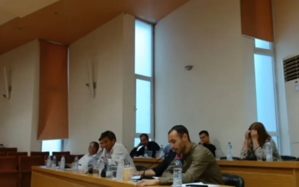 dimotiko ziros