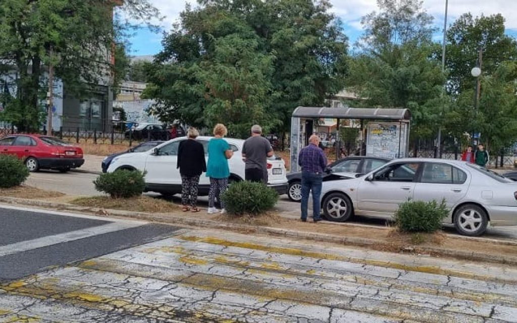 dodonis polikladiko
