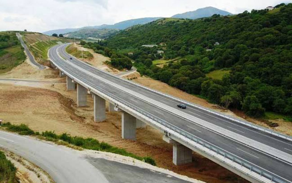 dromos neion