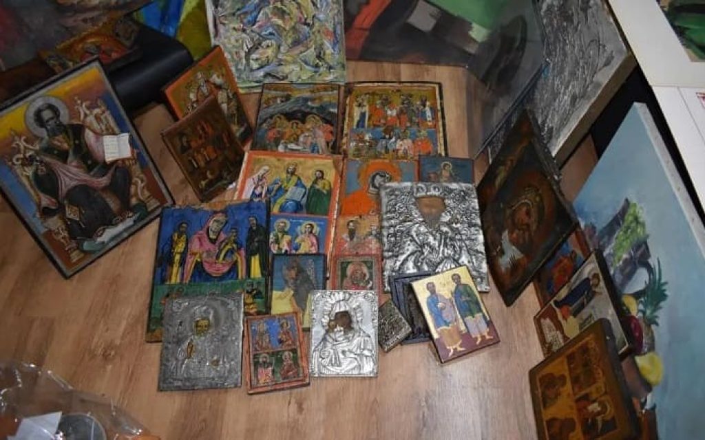 eikones 1