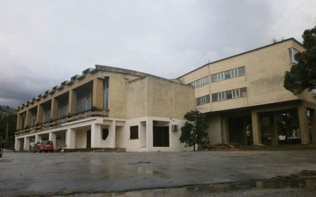 ein igoumenitsa